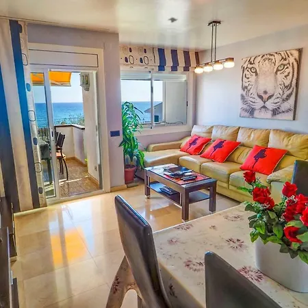 Paradise Sea View Διαμέρισμα Σίτζες